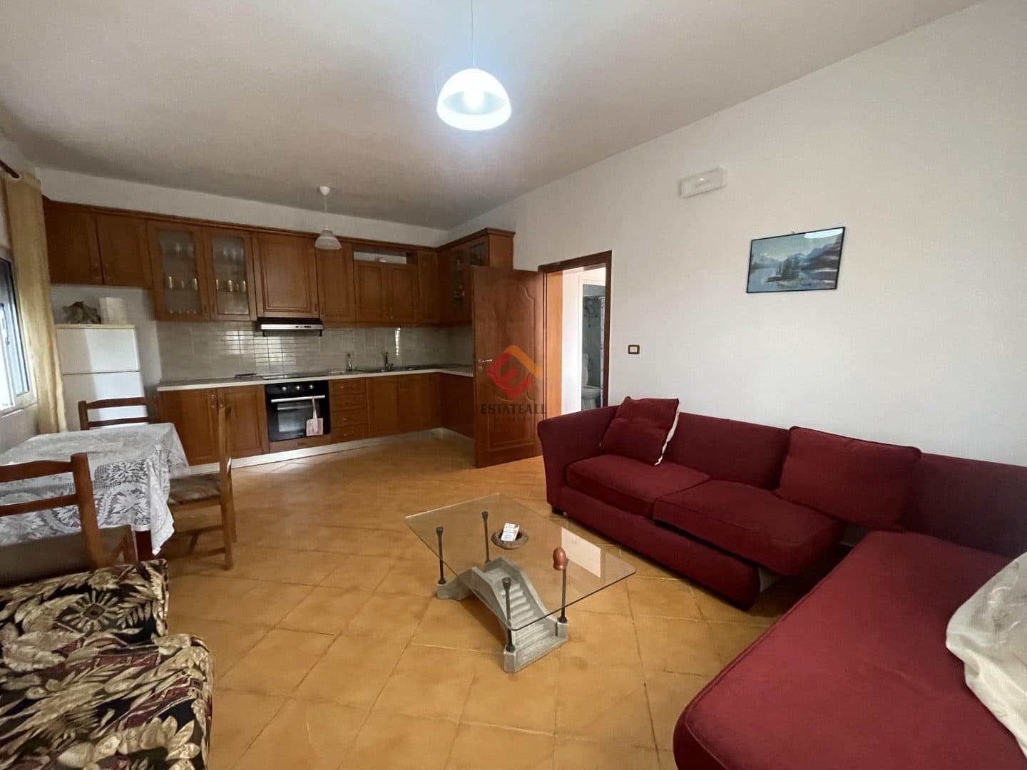 Vila, R1245, 100 m², 1 kat 4