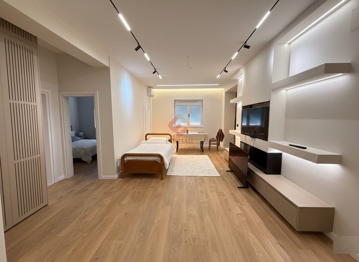 Villa, S1791, 720 m², 4 kat 2