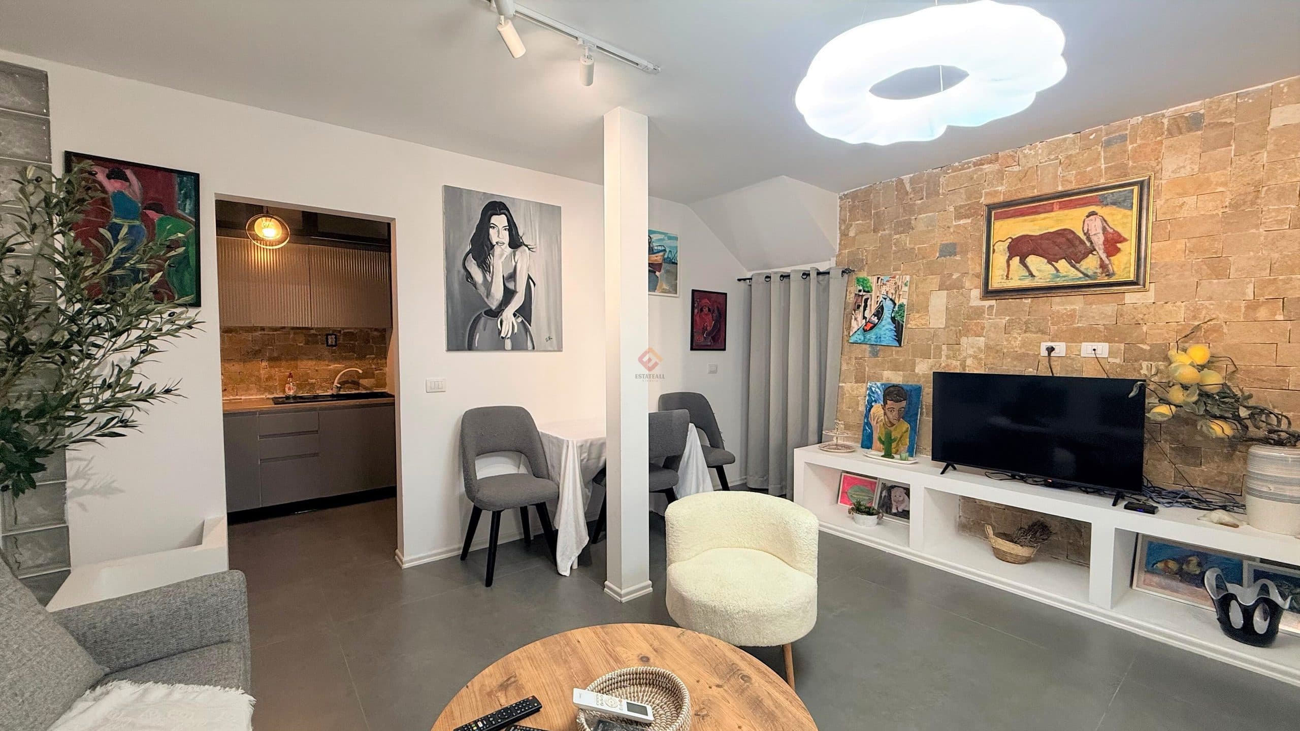 Apartament, R1474, 80 m², 1 kat 3
