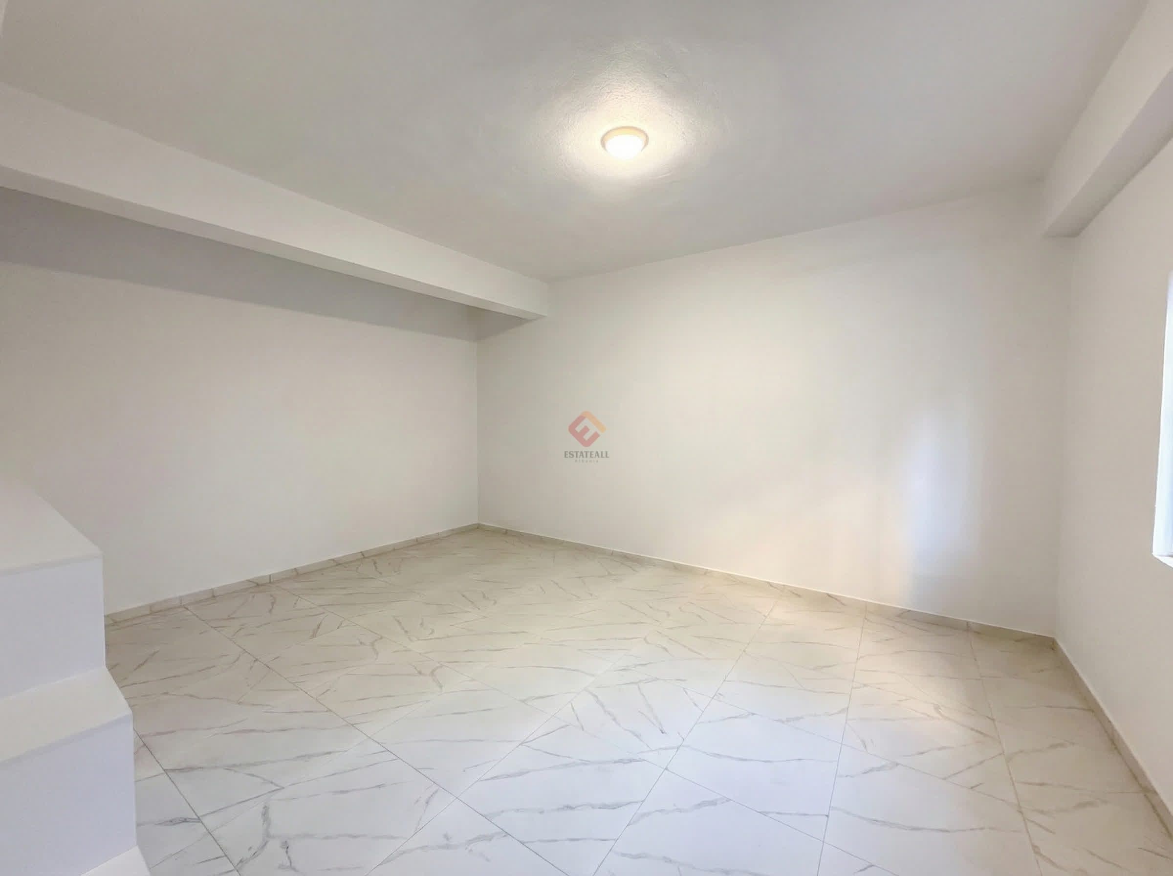 Kommersiale, R1410, 48 m² 2