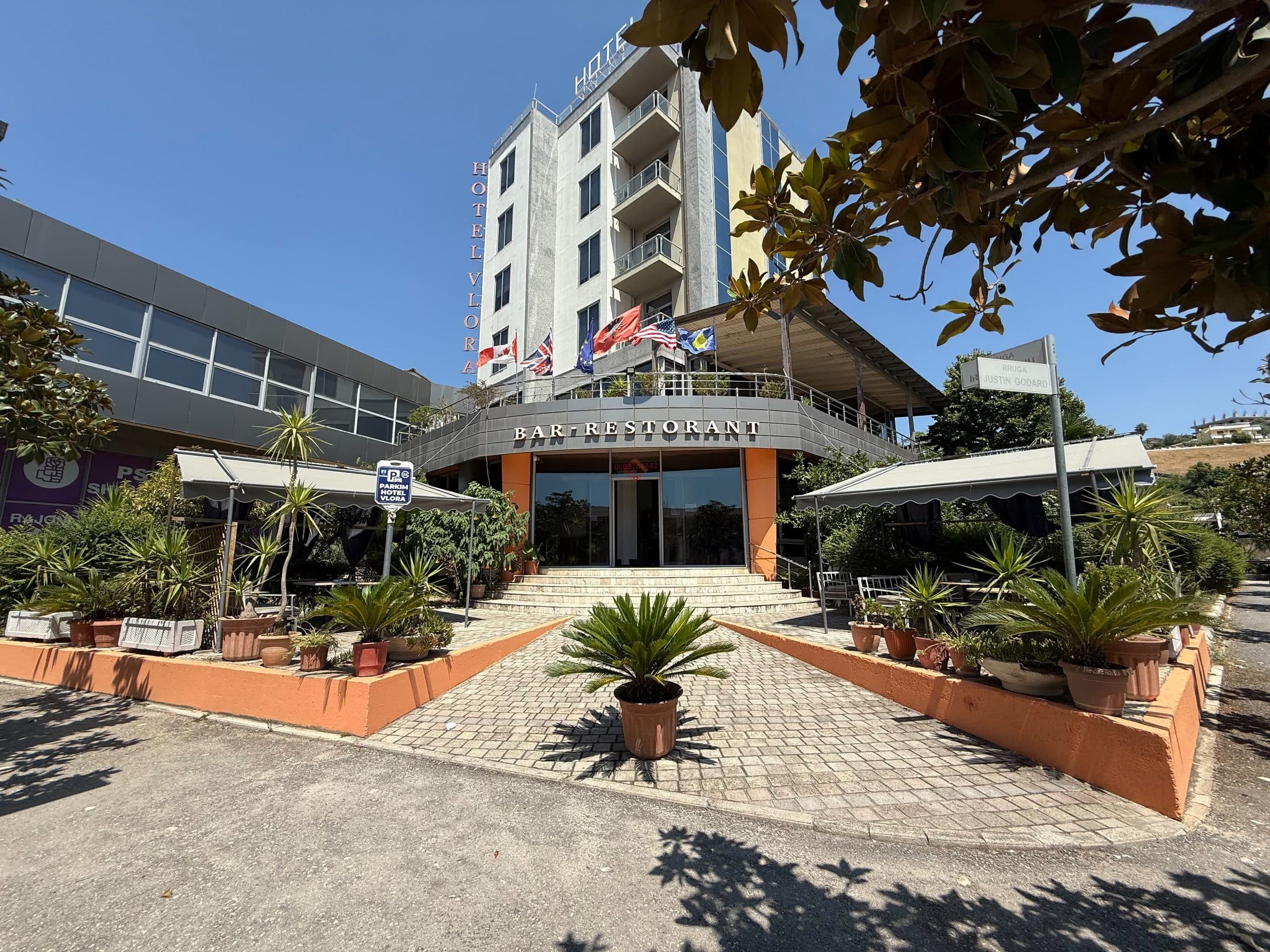 Tregtare, S1721, 337 m², kati 6
