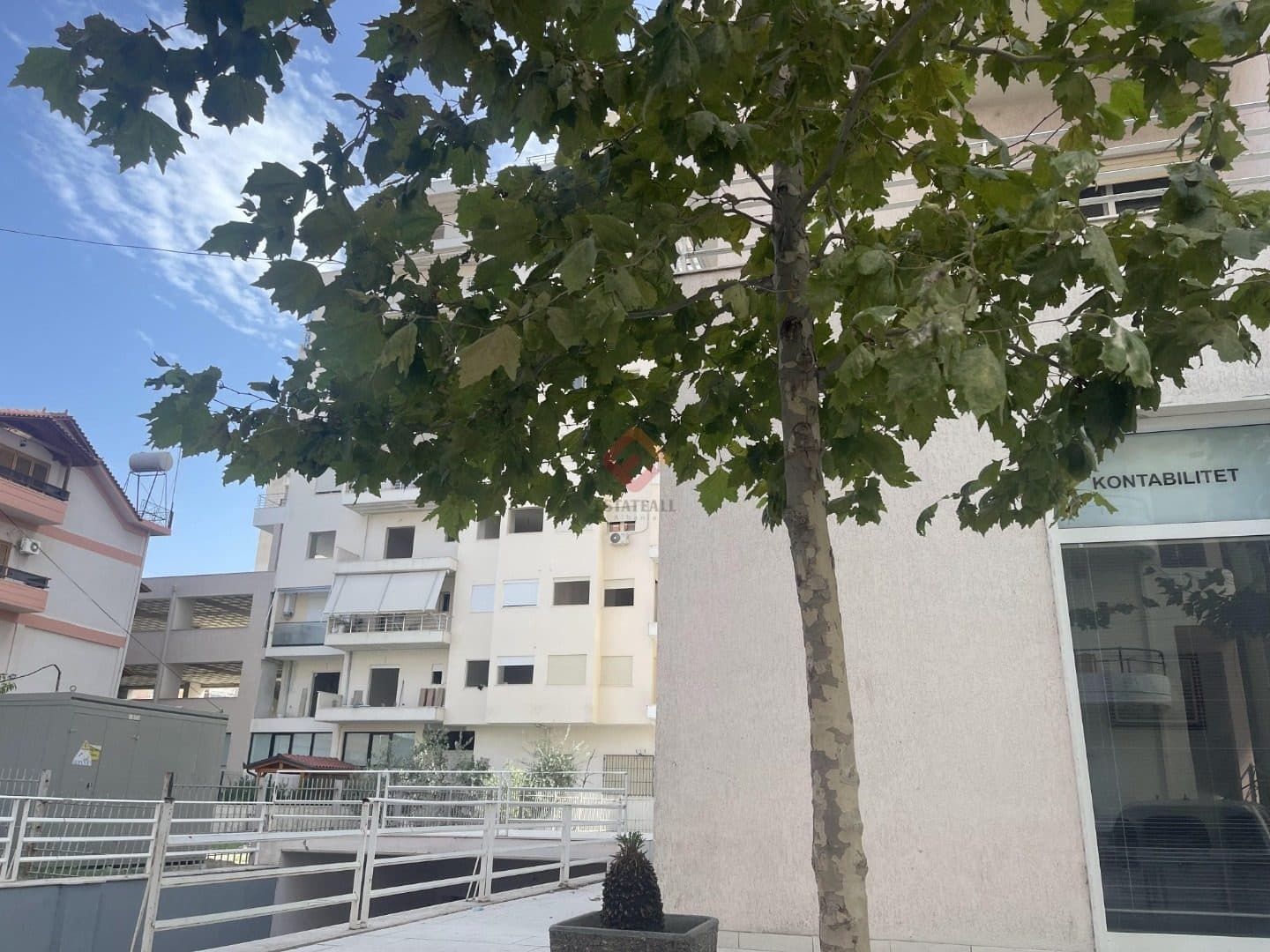 Tregtare, S1286, 43 m², kati 1
