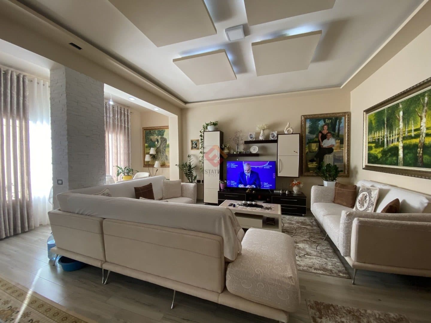 Vila, S1069, 992 m² 3