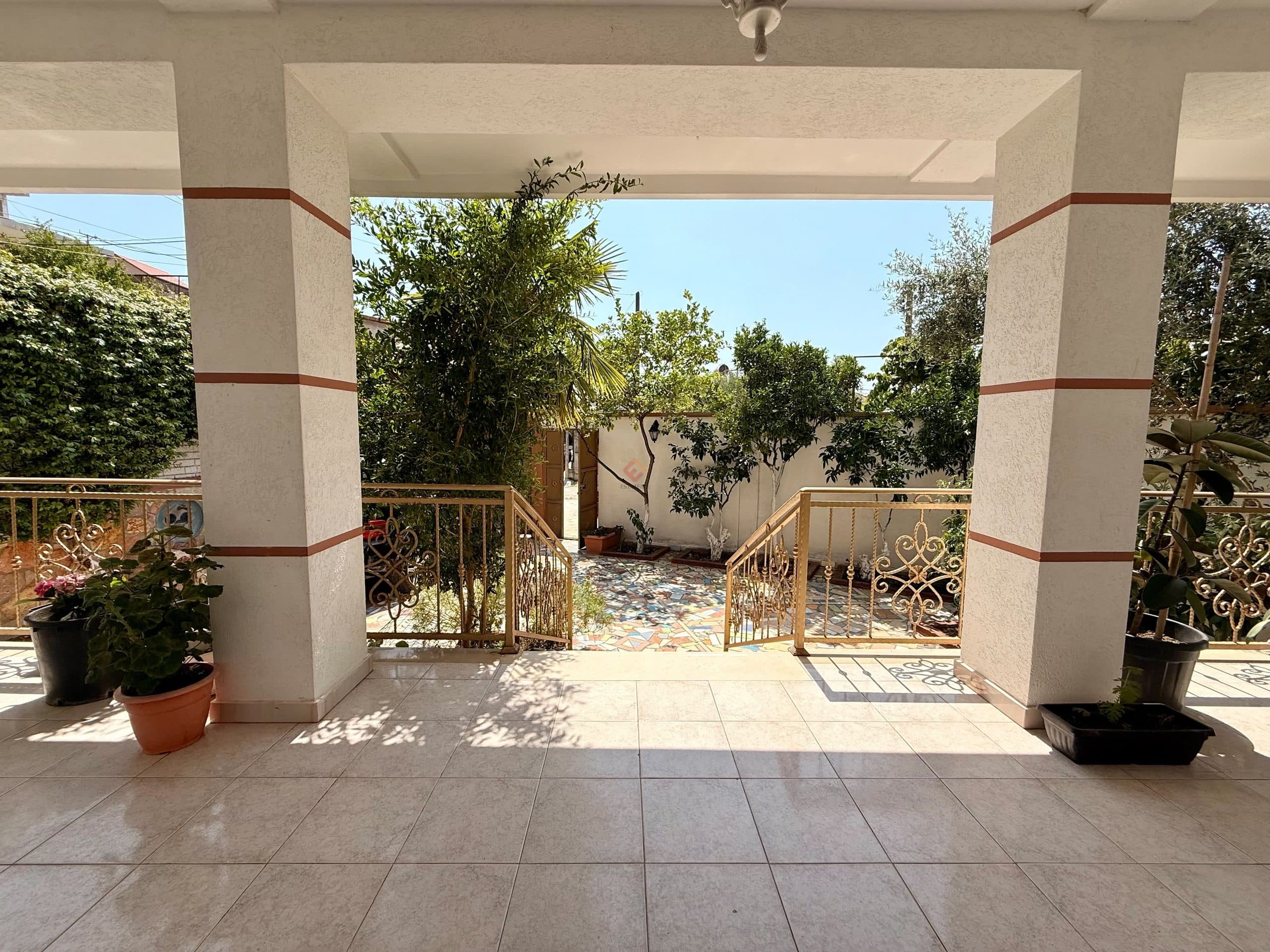 Villa, S1842, 307 m², 3 kat 2