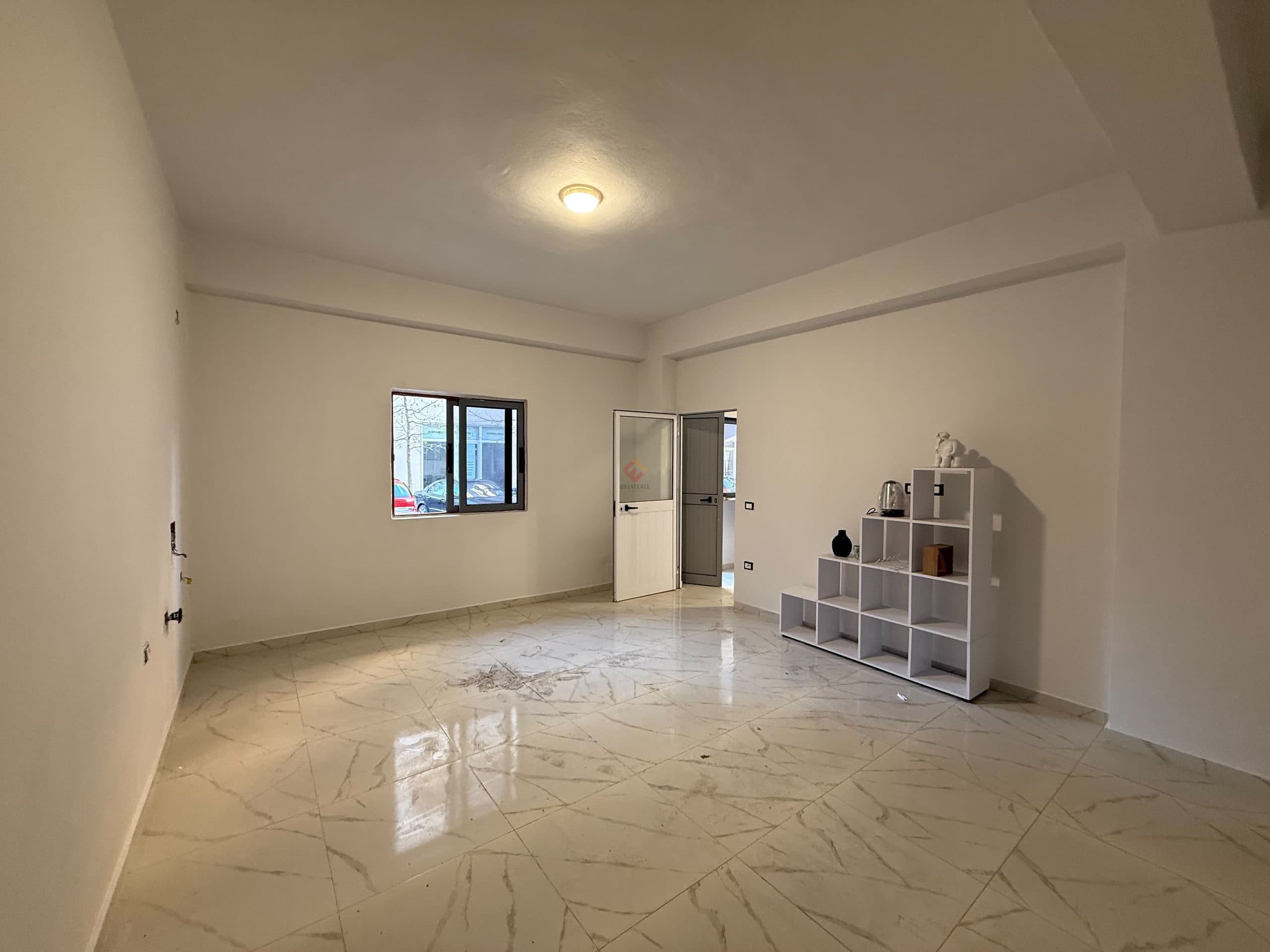 Kommersiale, R1410, 48 m² 4