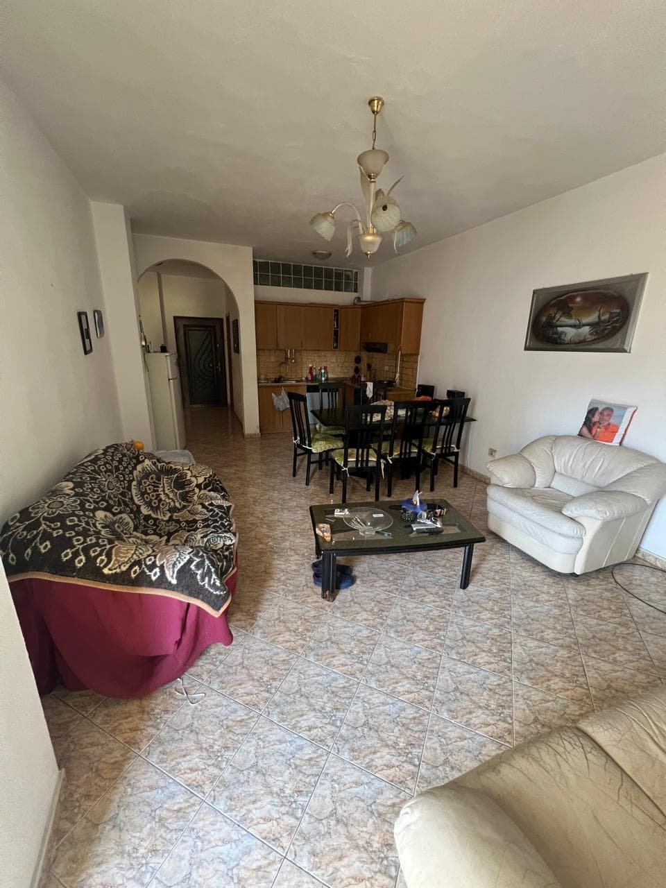 APARTAMENT 2+1 PËR SHITJE – PRANË SHKOLLËS EFTALI KOÇI! 3