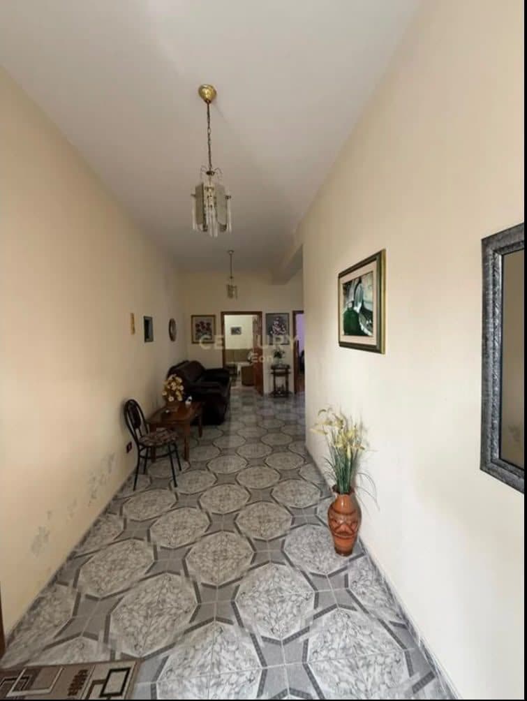 Vilë per Shitje 3+1, 3 Kateshe + garazh dhe ambjent pune ,Spitalle Durrës 4