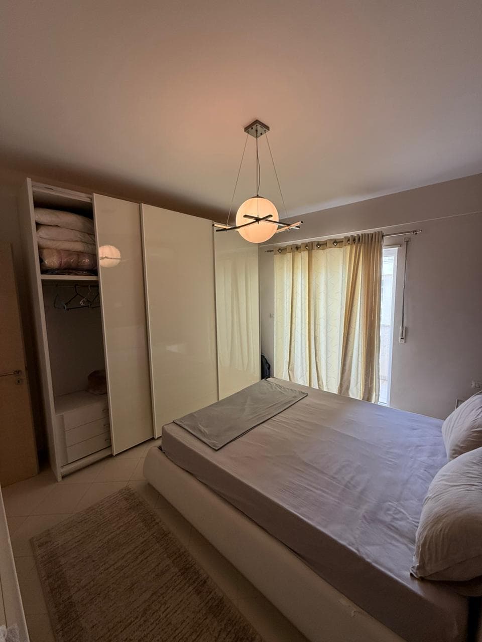 Apartament 2+1 Me Qira pamje deti + post parkimi në Plazh, Durrës 3