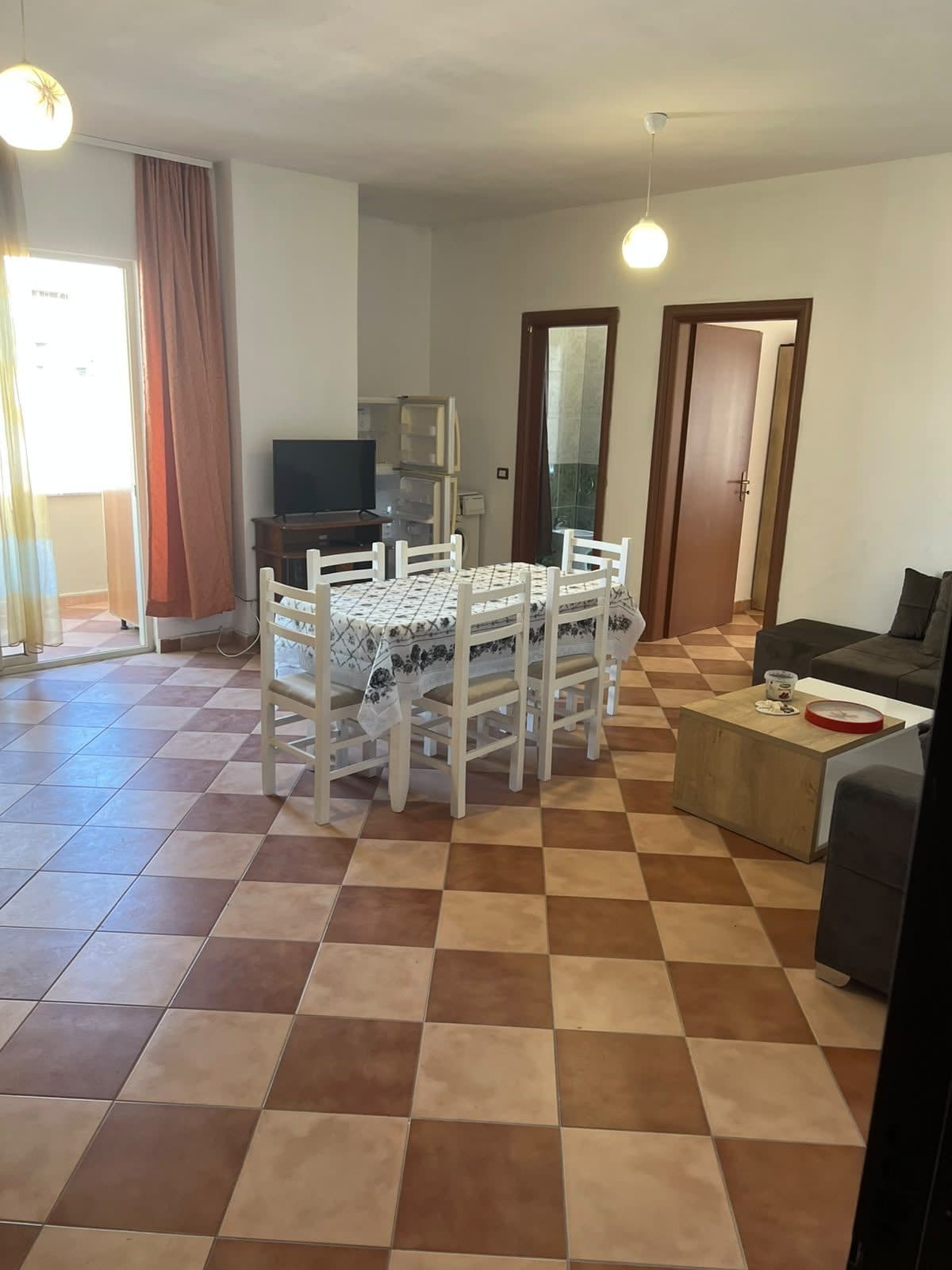 APARTAMENT 1+1 TE RROTA E KUQE,PLAZH 4