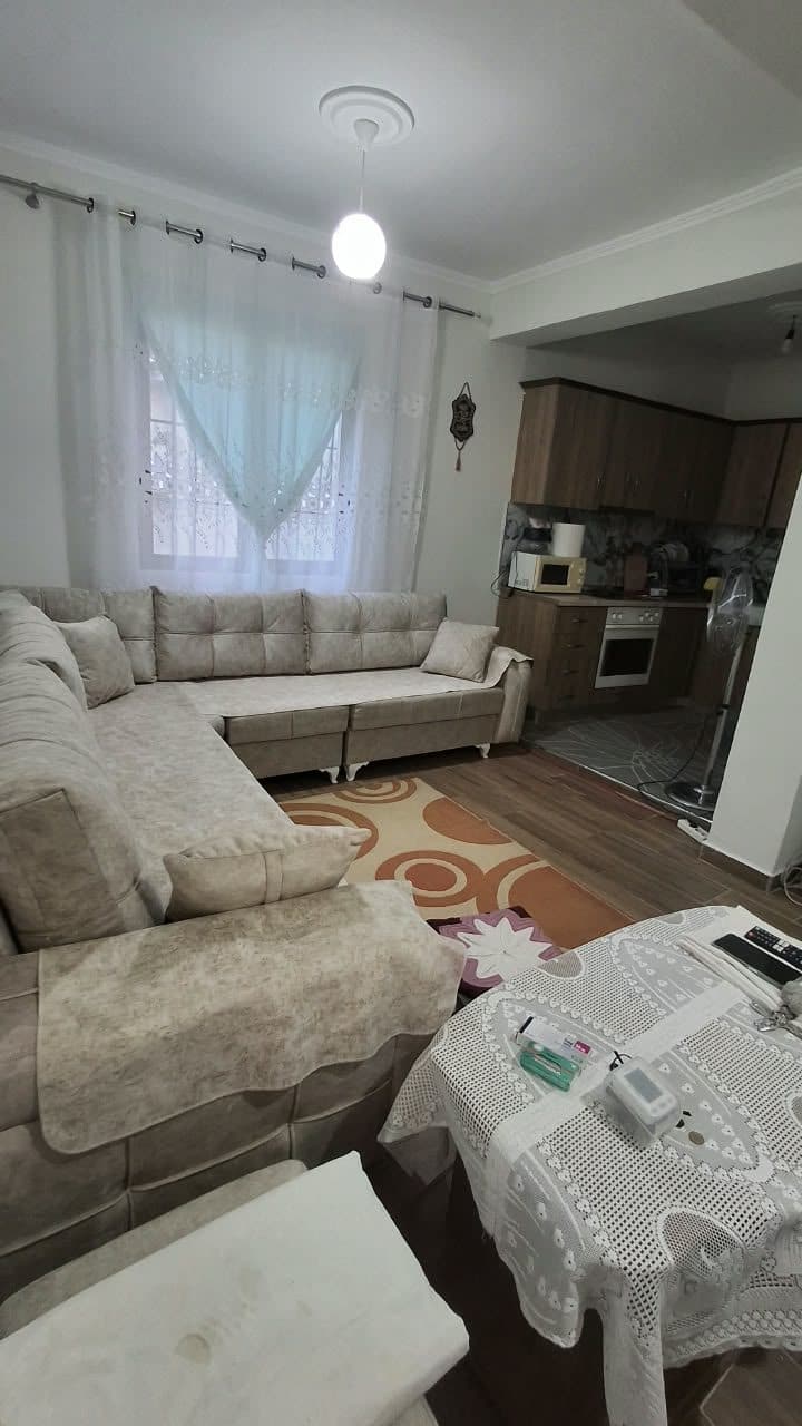 SHITET SHTËPI PRIVATE – ISH URT, DURRËS! 2