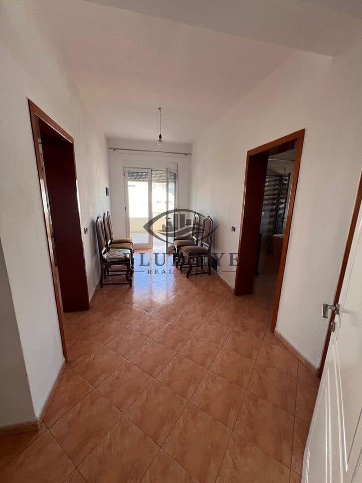 🏡 VILË 3-KATËSHE ME QIRA NE ZONEN E SHKOZETIT 4