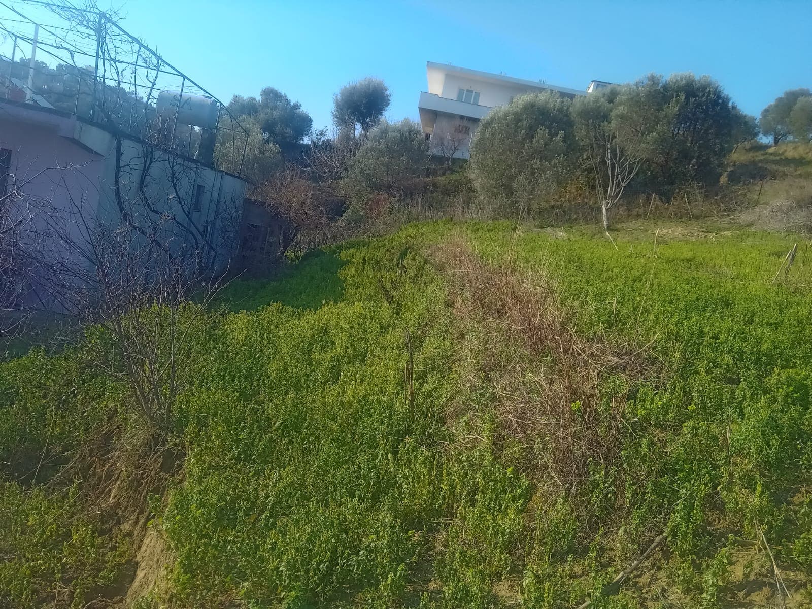 🏡 TOKË PËR SHITJE – PRANE REZERVUARIT, DURRËS! 1