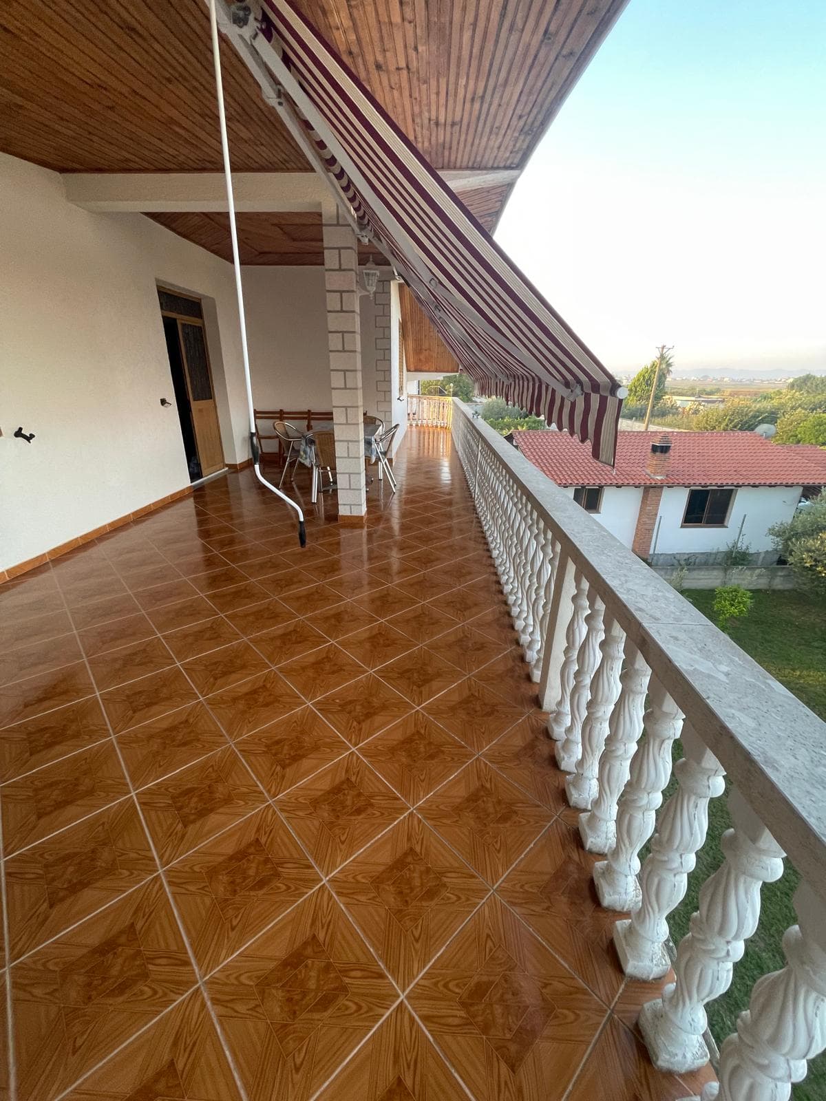 VILË 3-KATËSHE ME QIRA – QERRET, DURRËS 2