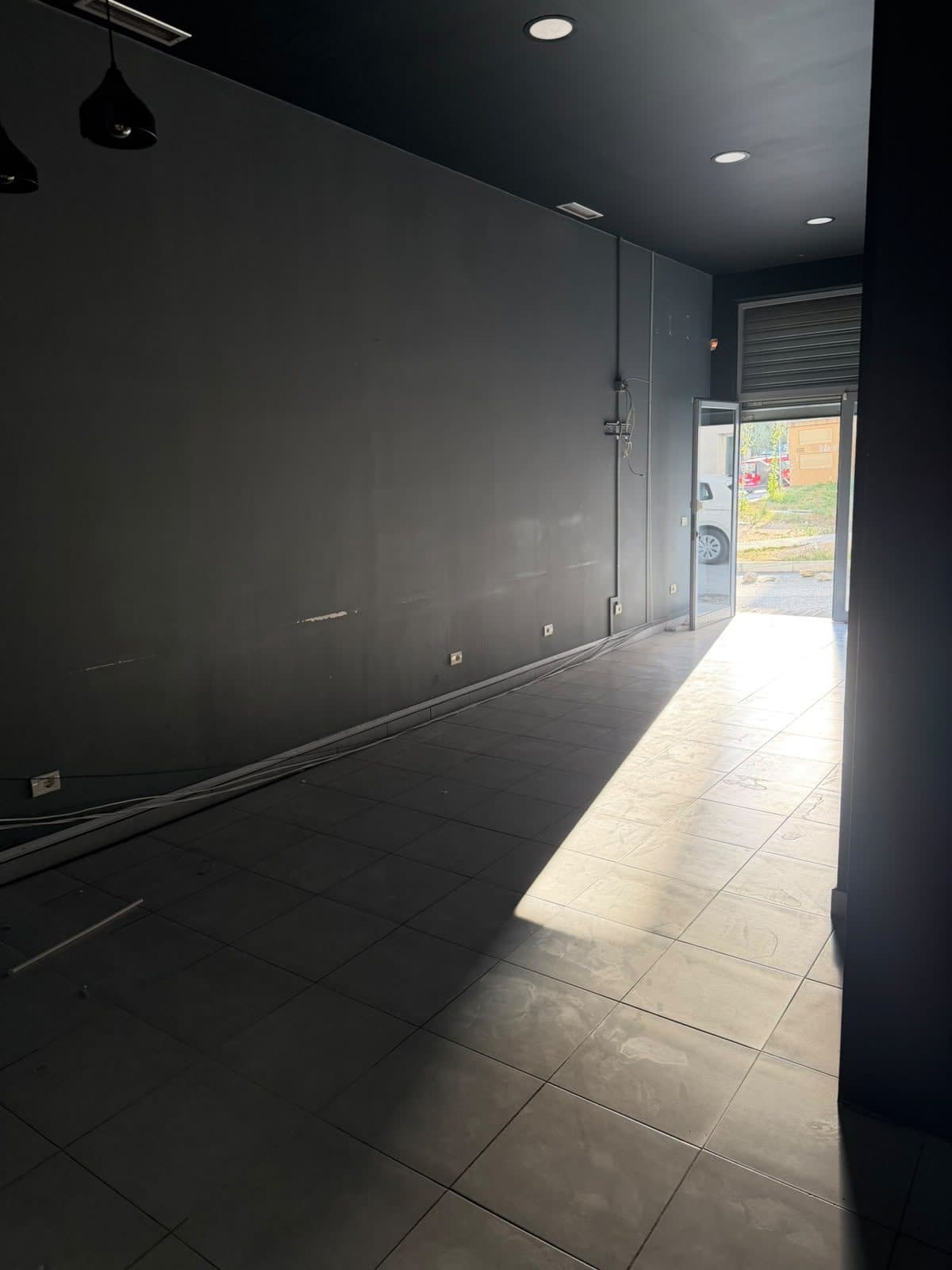 AMBIENT BIZNESI ME QIRA – MBRAPA SPITALIT, DURRËS! 3