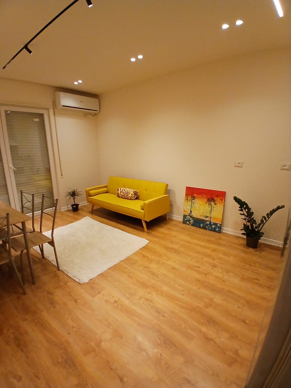Apartament 1+1 Me Qira në Shkëmbi i Kavajës, Durrës! 3