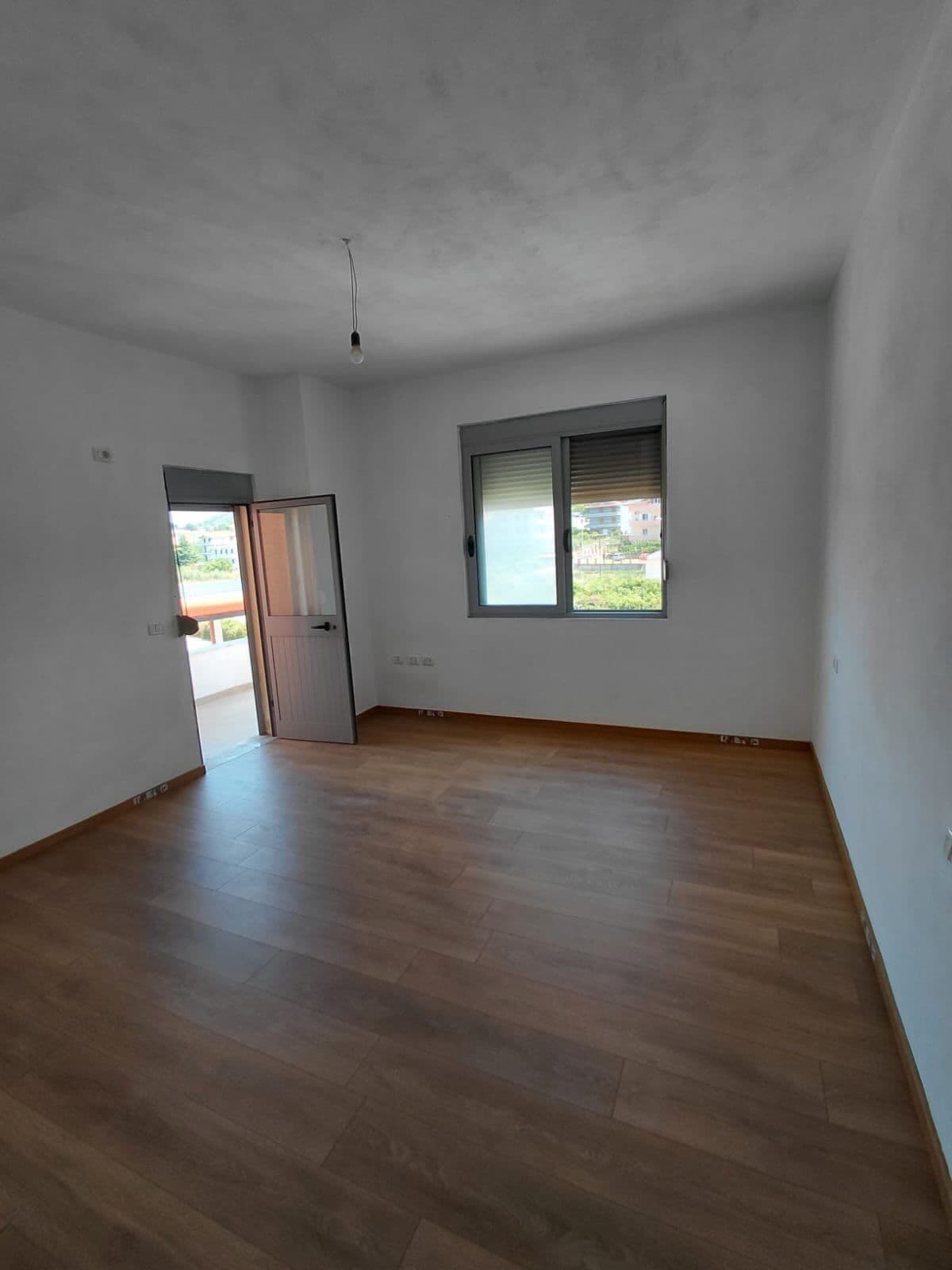 🏡 Apartament 1+1 për Shitje në Golem – Afër Karburantit 3