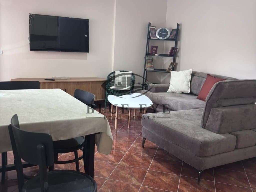 Apartament 1+1 Për Shitje në Shkëmbin e Kavajës, Durrës.
