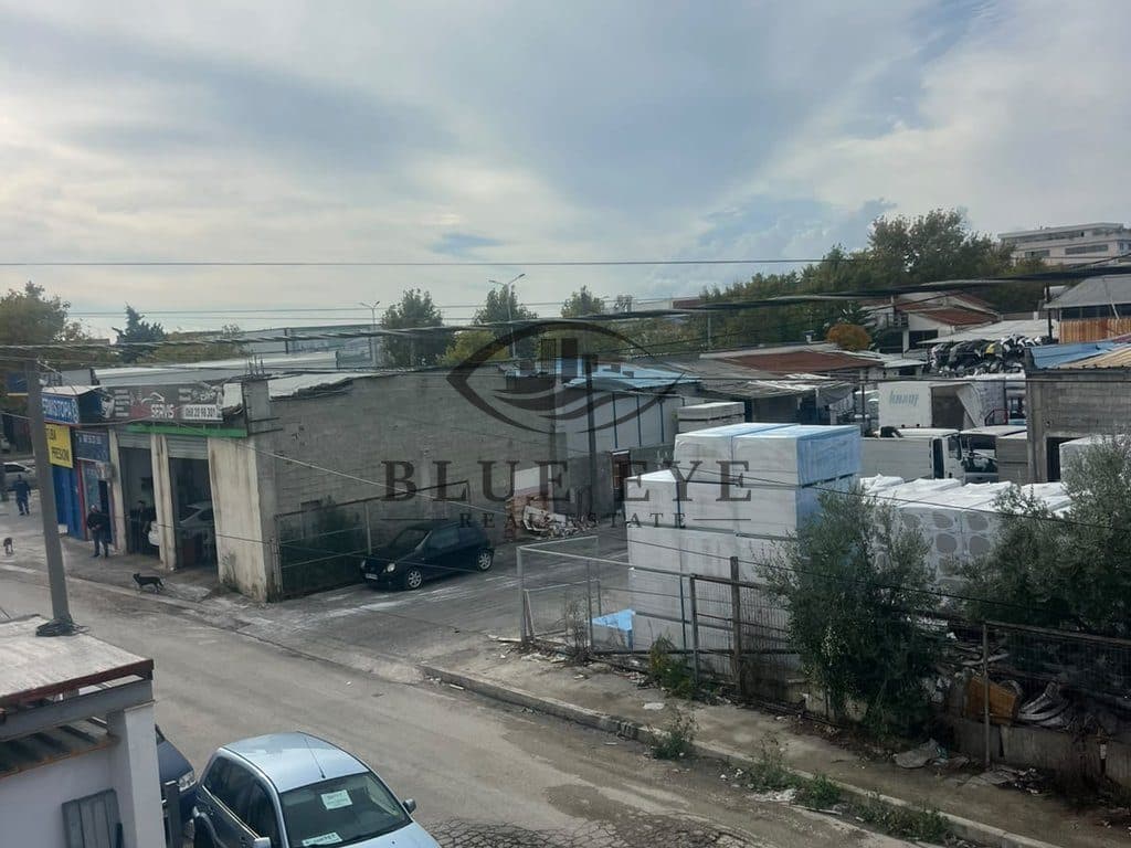 🚗 JEPET ME QIRA LAVAZH TEK ROYAL GAZ, DURRËS 2
