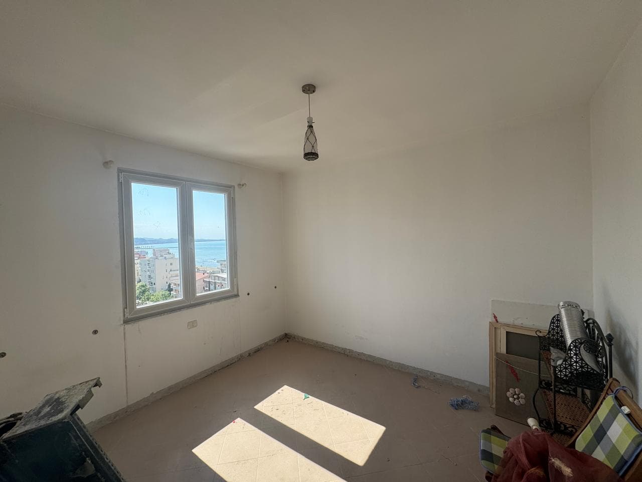 SHITET APARTAMENT 2+1 PRANE RROTES SE KUQE – PLAZH, DURRES 3