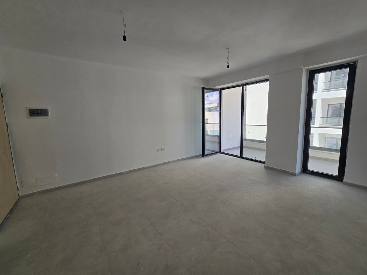 Apartament 2+1 për Shitje në Golem, Durrës, "Rezidenca LIBURNA" 3