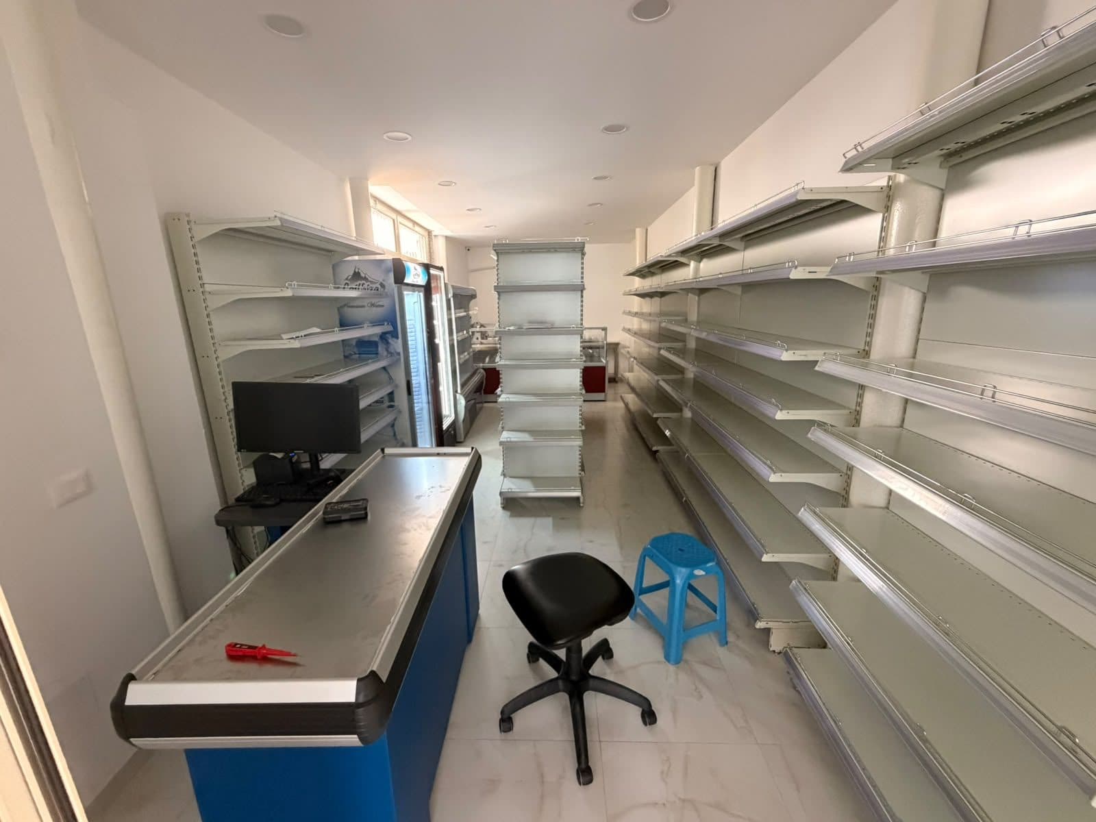Minimarket me Qera – Afer Ish URT, Durrës!