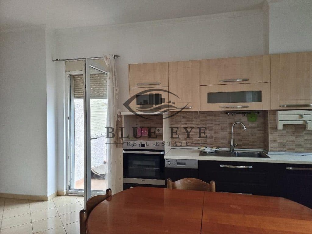 🏠 APARTAMENT 2+1+2 ME QIRA – PRANË GJYKATËS, DURRËS 3