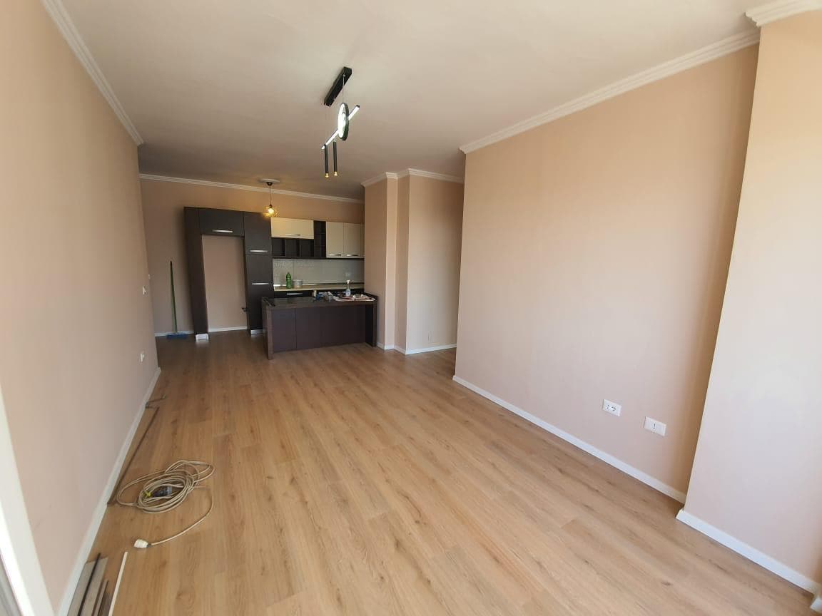 SHITET APARTAMENT 2+1 PRANE RROTES SE KUQE – PLAZH, DURRES 3