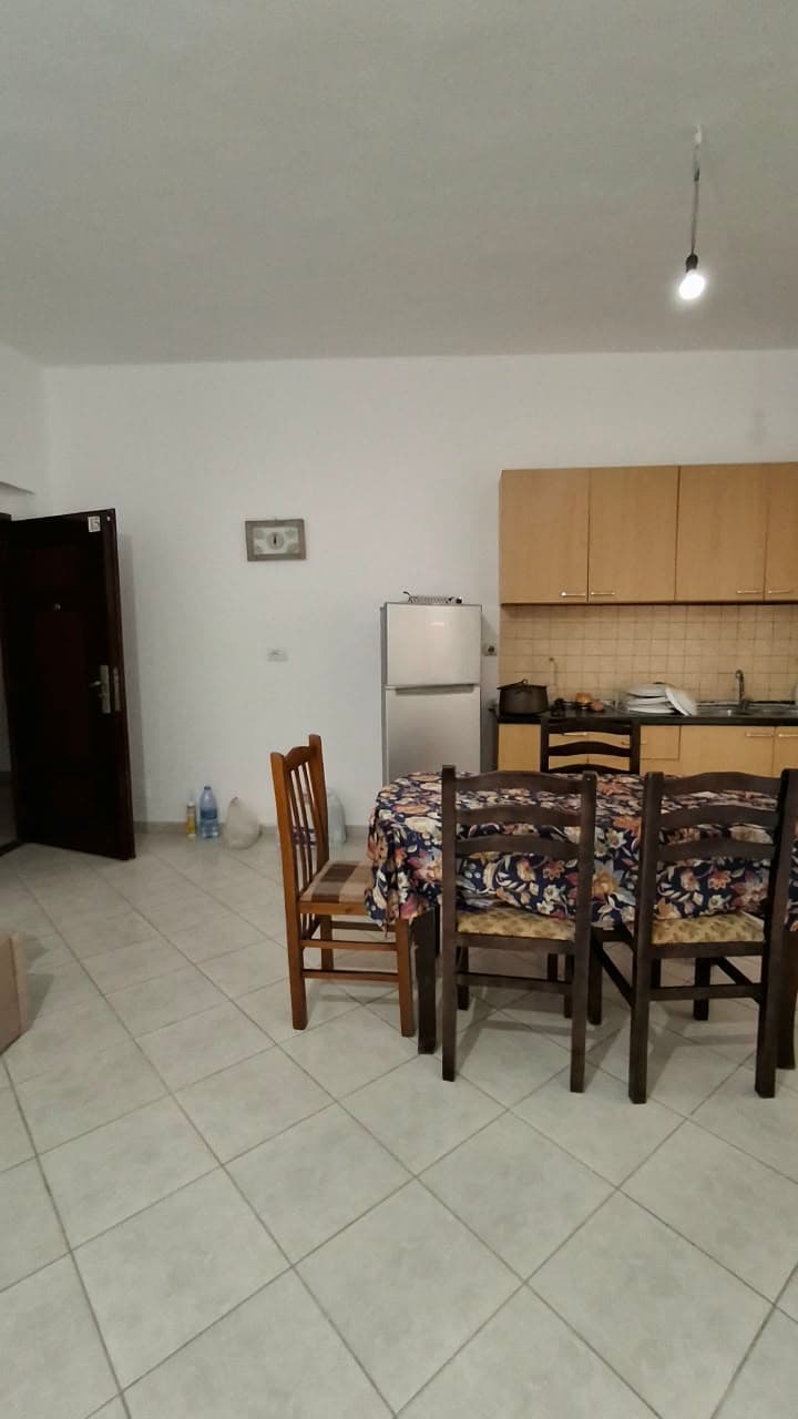 SHITET APARTAMENT 1+1 – MALI I ROBIT! 4