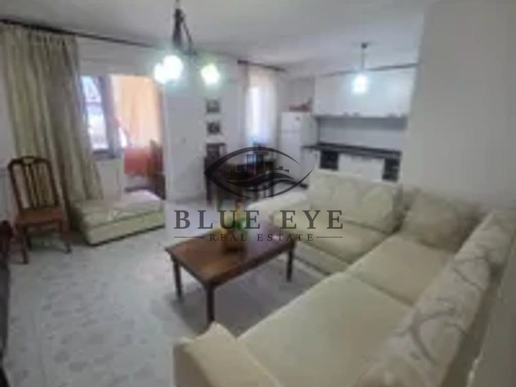 Apartament 1+1 me qira prane Spitalit, Durrës!