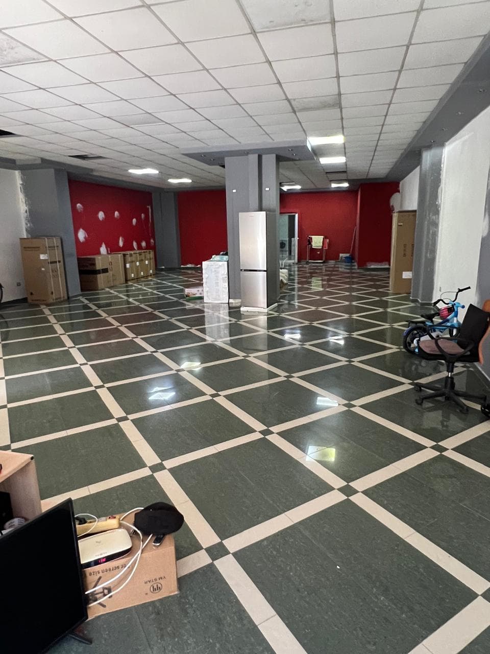 Ambient Biznesi me Qera pranë Stacionit të Trenit,Durres! 4