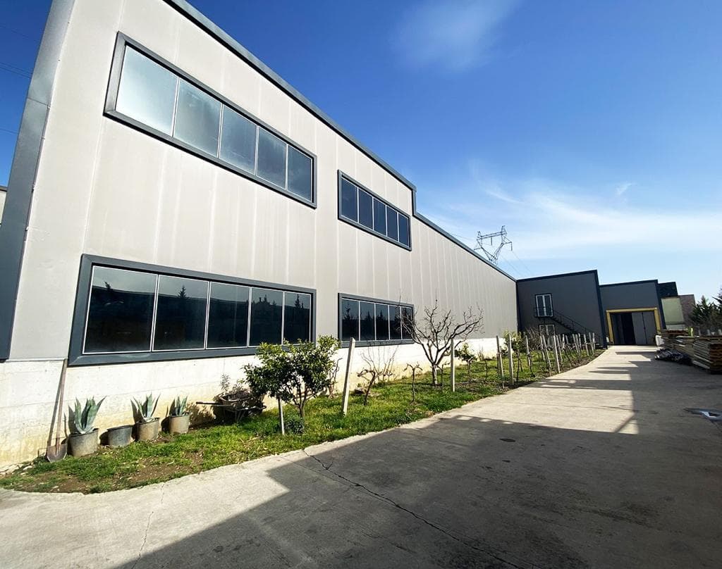 🏭 KOMPLEKS INDUSTRIAL & LOGJISTIK PËR SHITJE