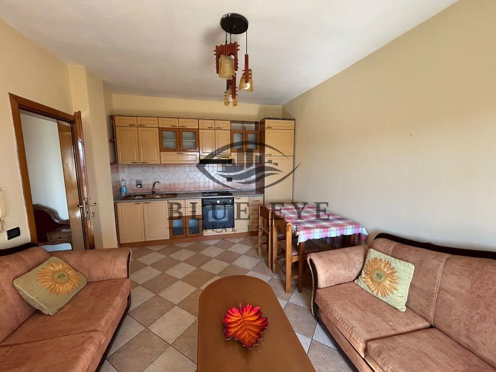 Apartament 1+1 Për Shitje në Tregu fshatar, Durrës 2