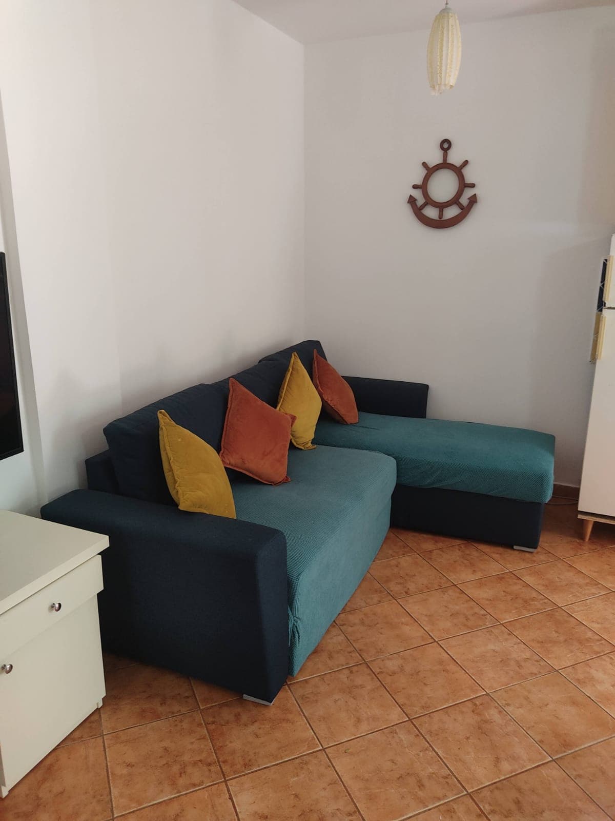Shitet apartament 1+1 në Mali i Robit 3