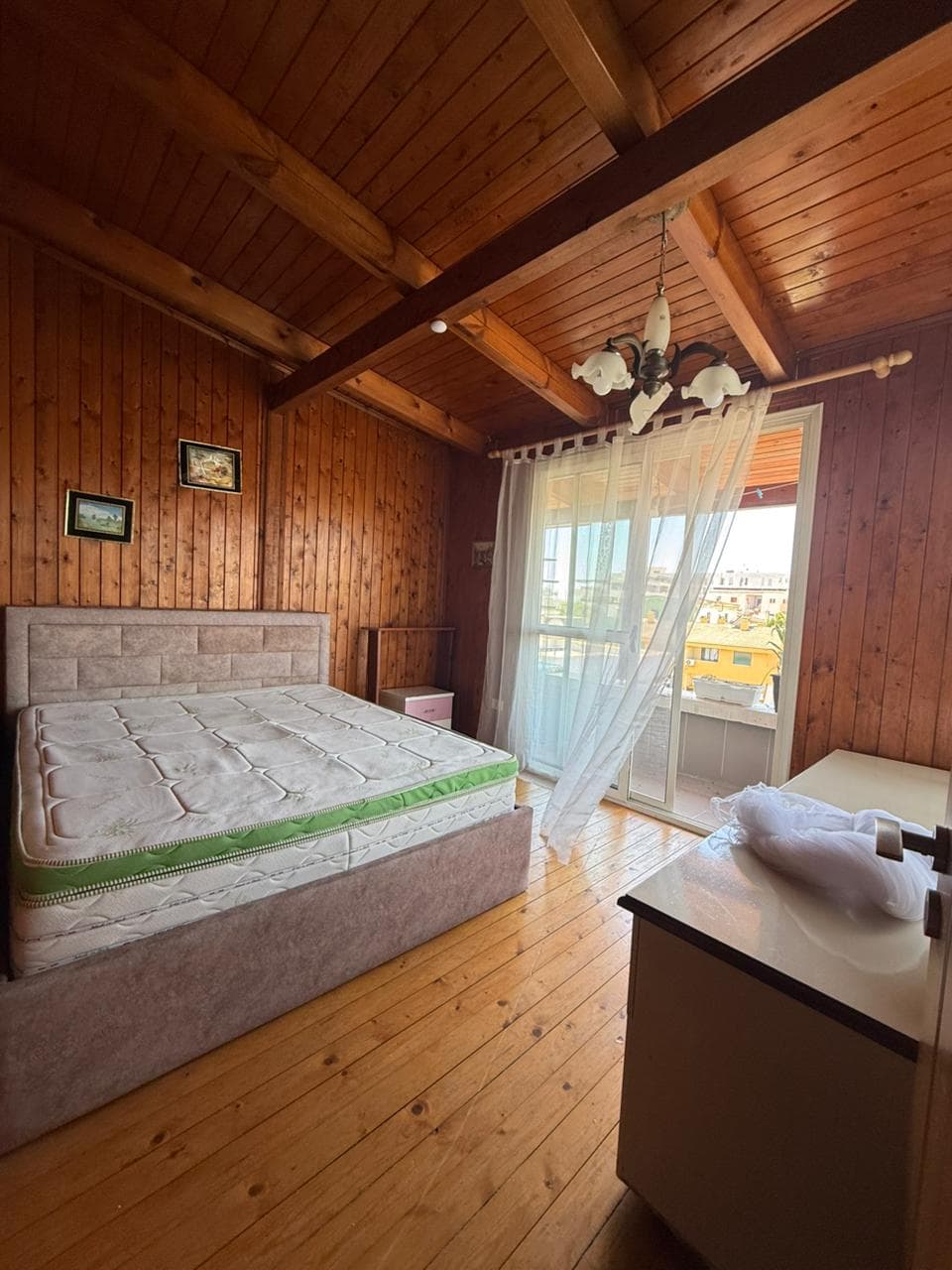 Shitet Apartament 1+1 pranë Majestic – Vetëm 200 m nga deti! 4