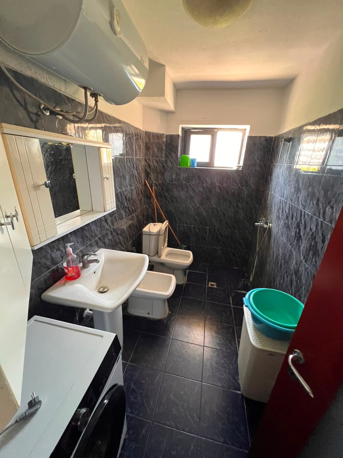 Apartament 2+1 Me Qira në Stacionin e Trenit, Durrës ! 4