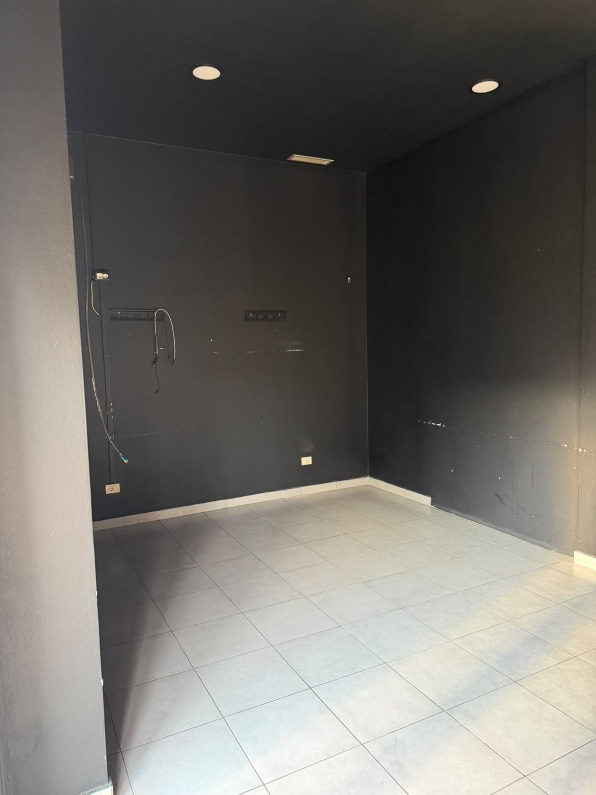 AMBIENT BIZNESI ME QIRA – MBRAPA SPITALIT, DURRËS! 4