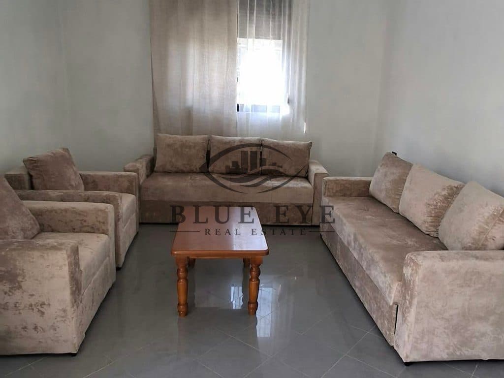 JEPET ME QIRA APARTAMENT 2+1 TEK BULEVARDI, DURRËS!