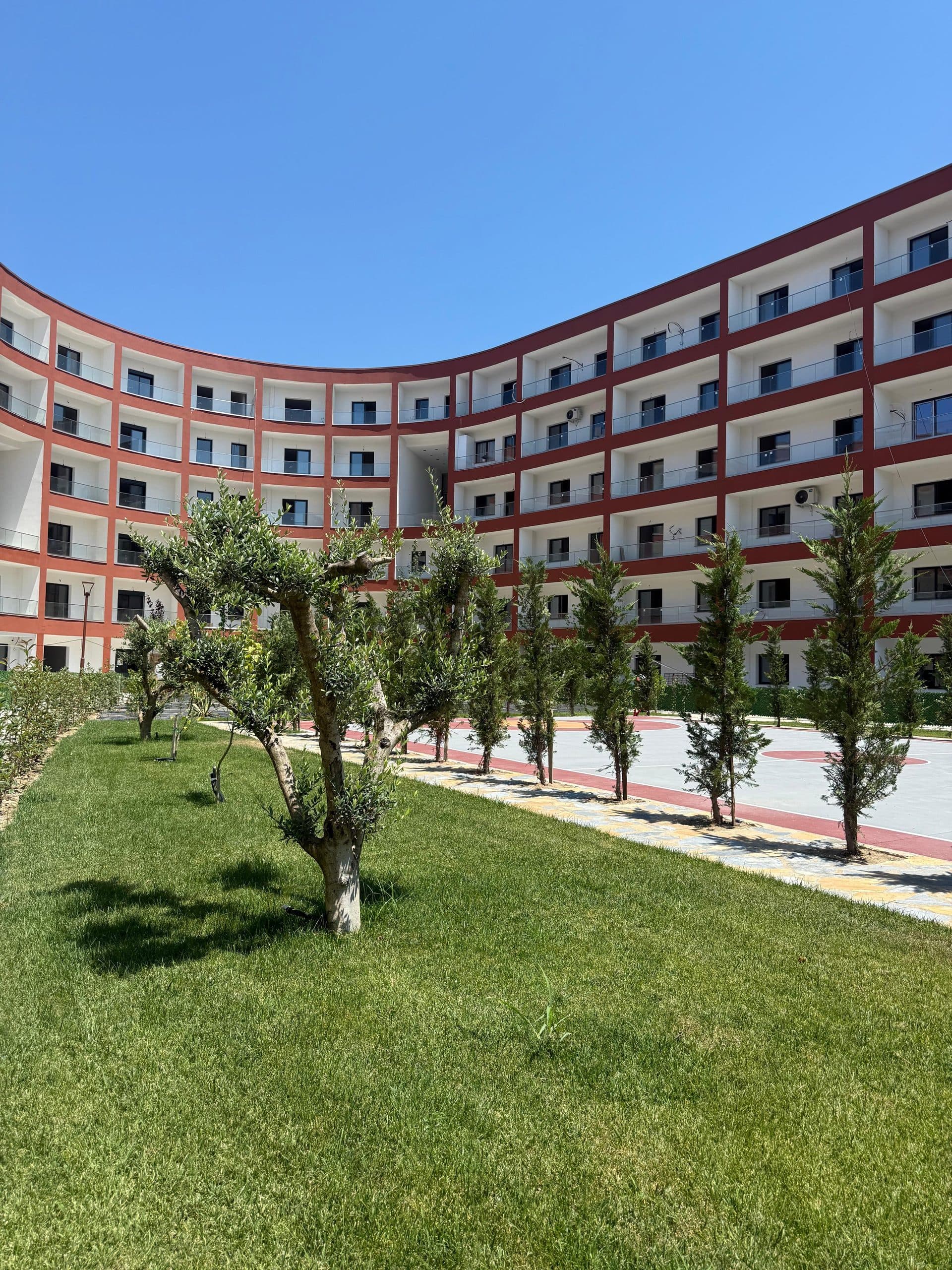 Shitet apartament 1+1 në Rezidencën EON, Golem 2