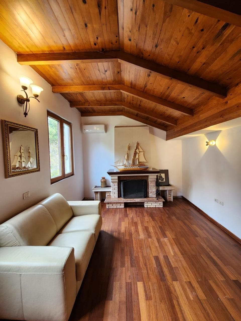 TRIPLEX PREMIUM QIRA – VILA E ZOGUT, DURRËS 2