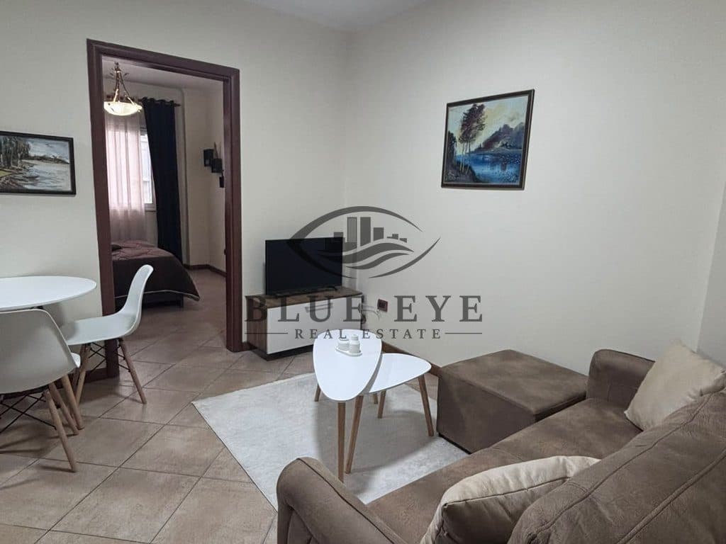 Apartament 2+1 Me Qira në Stacionin e Trenit, Durrës 2