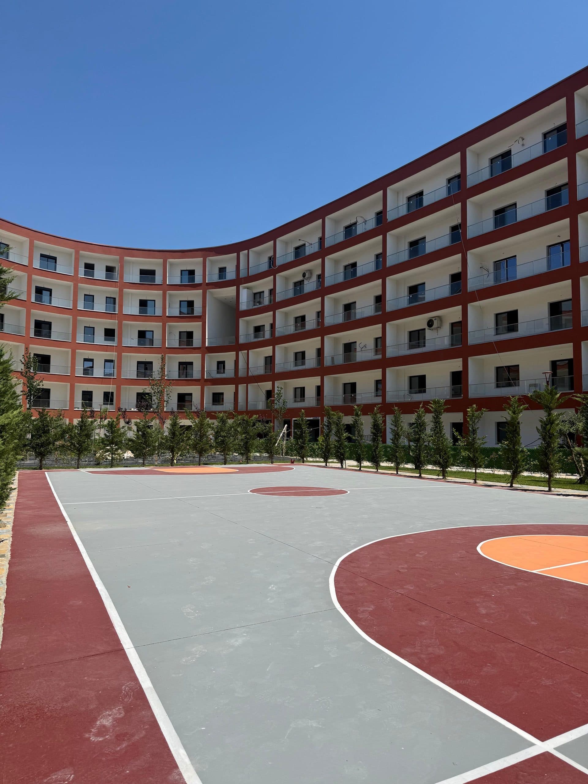 Shitet apartament 1+1 në Rezidencën EON, Golem 4