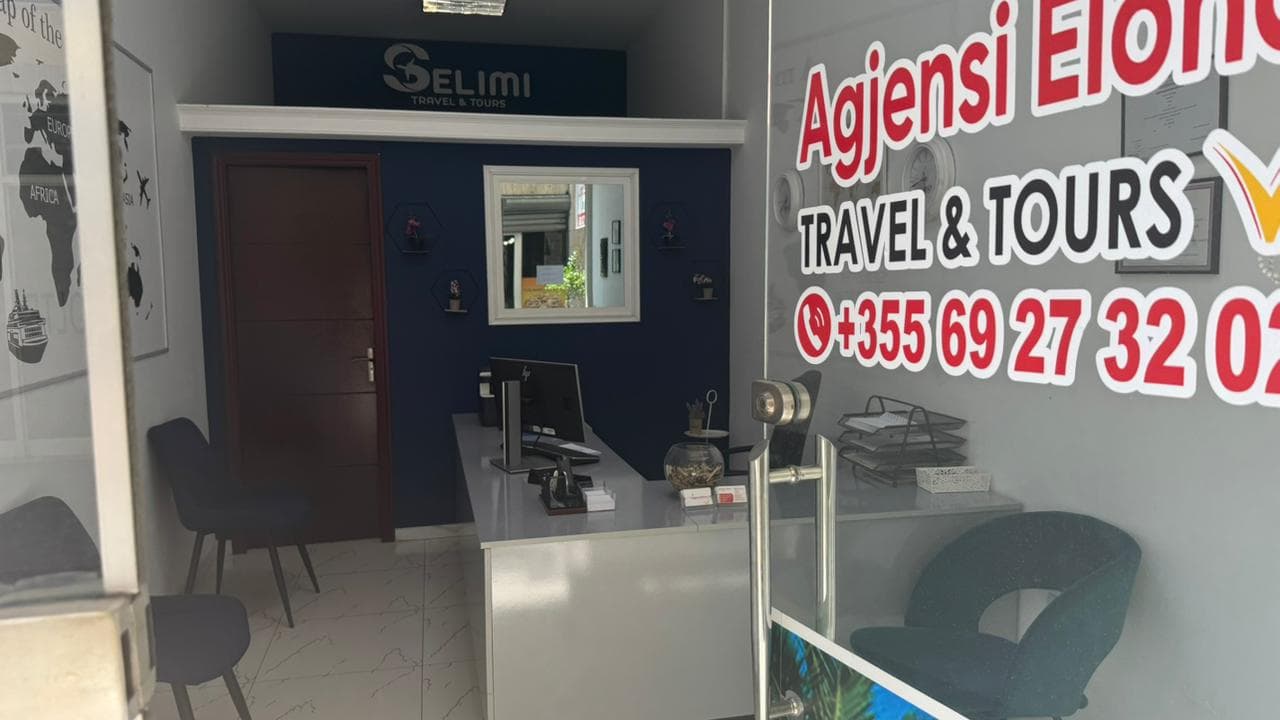 Jepet me Qira Ambient Biznesi – Rruga e Portit! 3