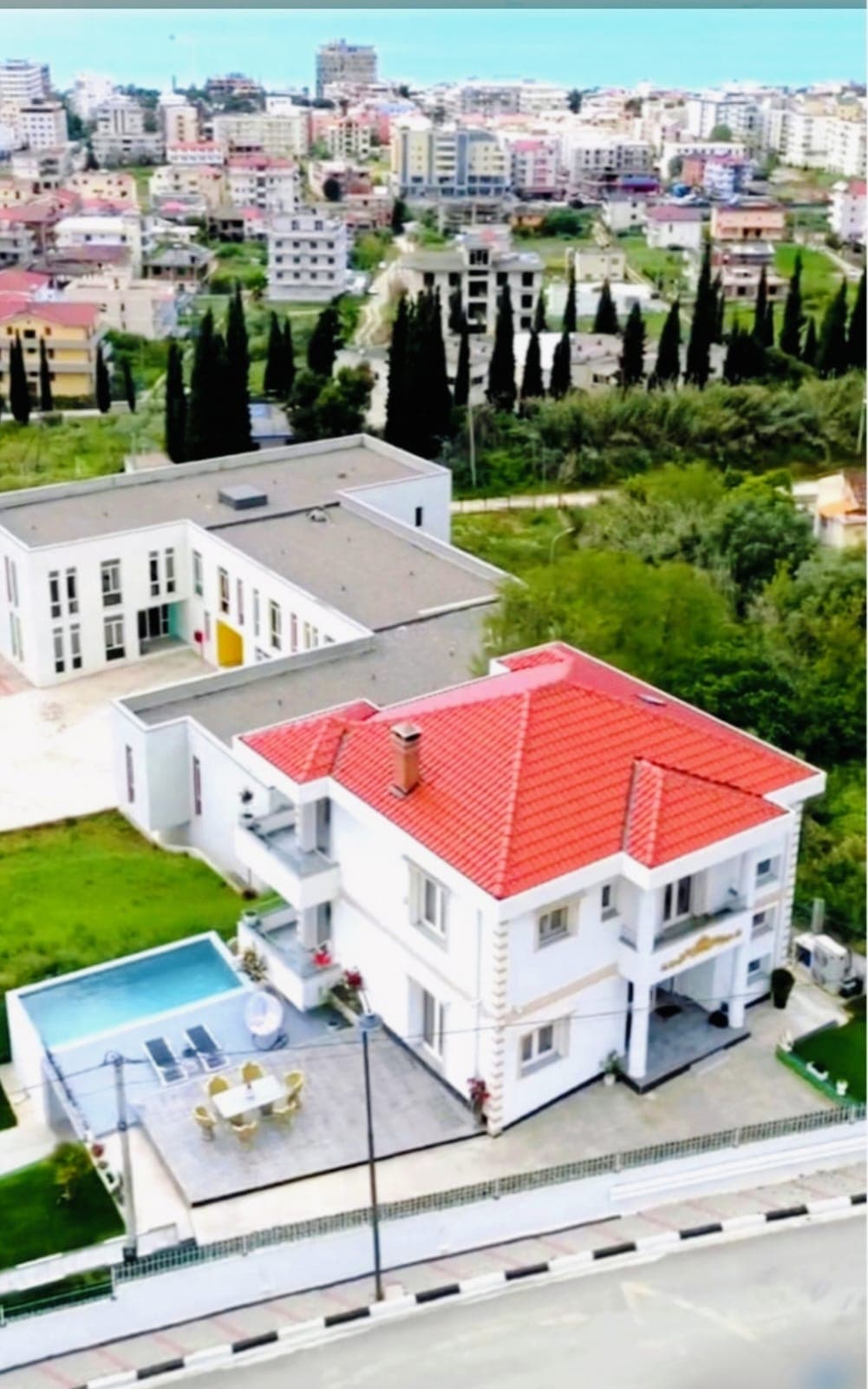 🏡 VILË MODERNE LUKSOZE NË GOLEM – PAMJE E PLOTË DETI 🌊 2