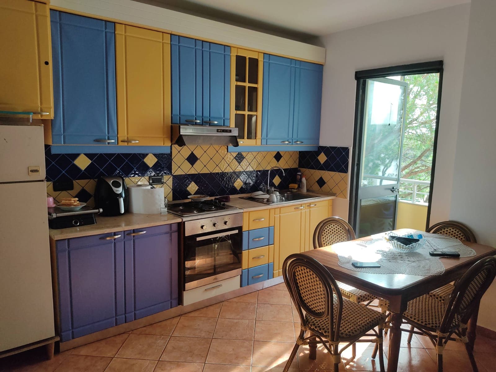 Shitet apartament 1+1 në Mali i Robit 4