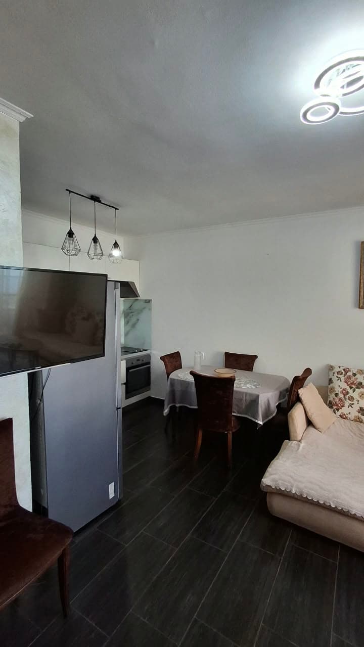 APARTAMENT 2+1 ME QIRA – ME PAMJE DETI! 4