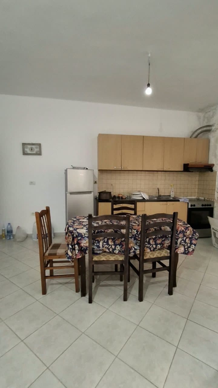 SHITET APARTAMENT 1+1 – MALI I ROBIT! 3