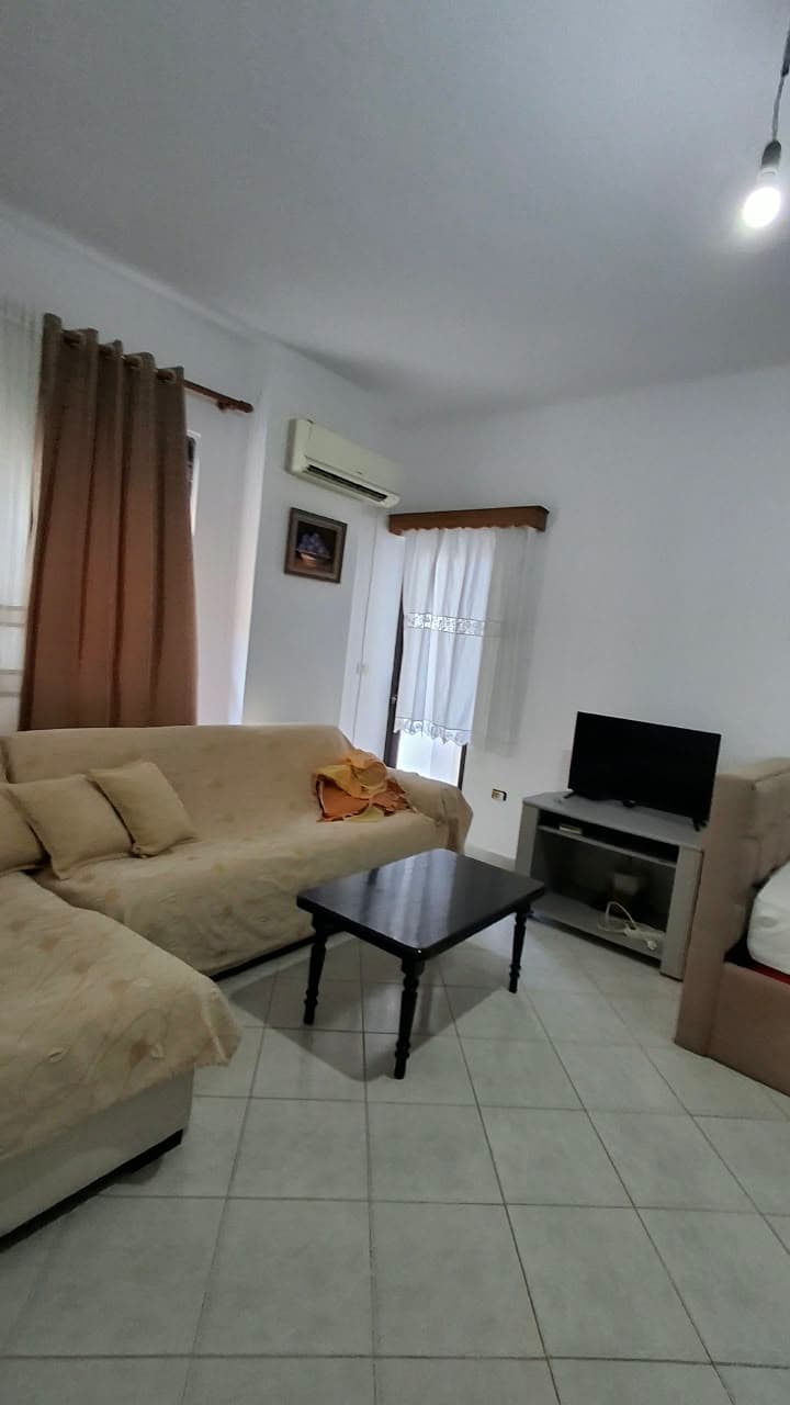 SHITET APARTAMENT 1+1 – MALI I ROBIT! 2