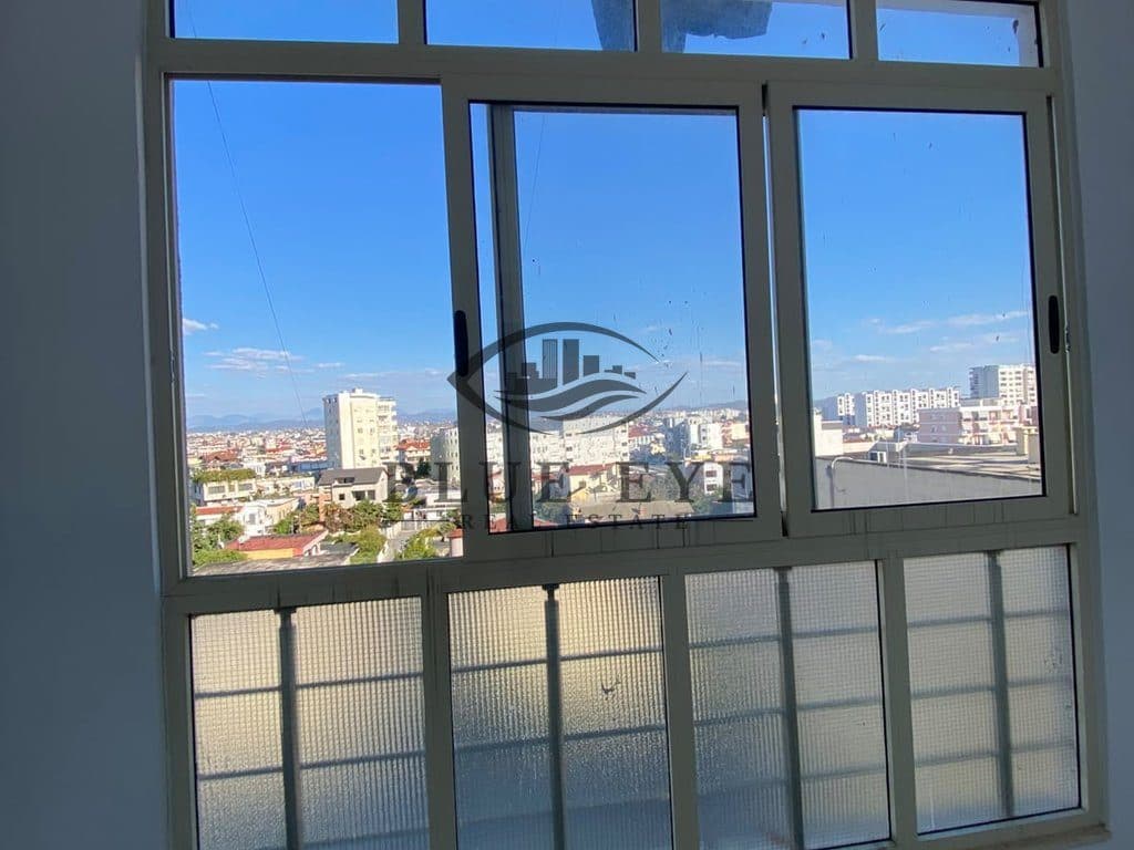 Apartament 2+2 Për Shitje në Ish-URT, Durrës - 2