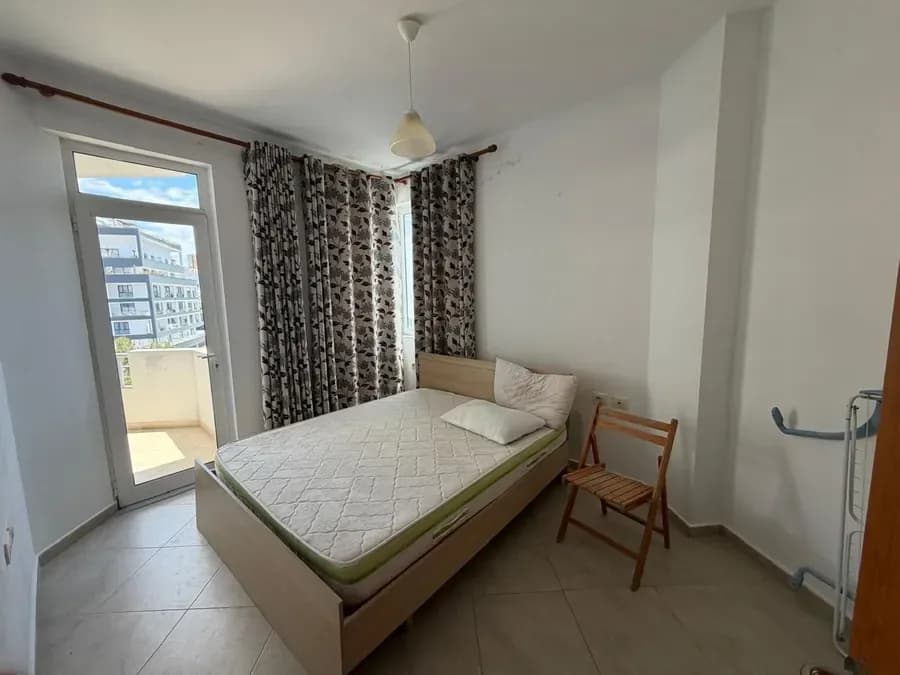 Apartament me 1 Dhomë Gjumi me Pamje nga Deti në Plazhin Zero Zero – Vetëm 100m nga Bregu | Investim Premium në Bregdet