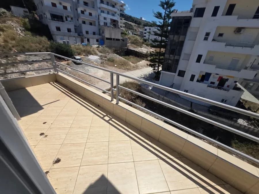 Apartament 2 Dhoma me Pamje nga Deti për Shitje në Sarandë | Pamje nga Deti në Front | I Mobiluar Plotësisht
